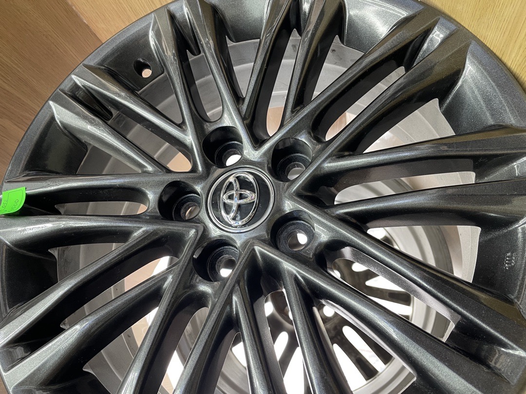 Диски литые Toyota Multi-Spoke Graphite Matte R17, Душанбе