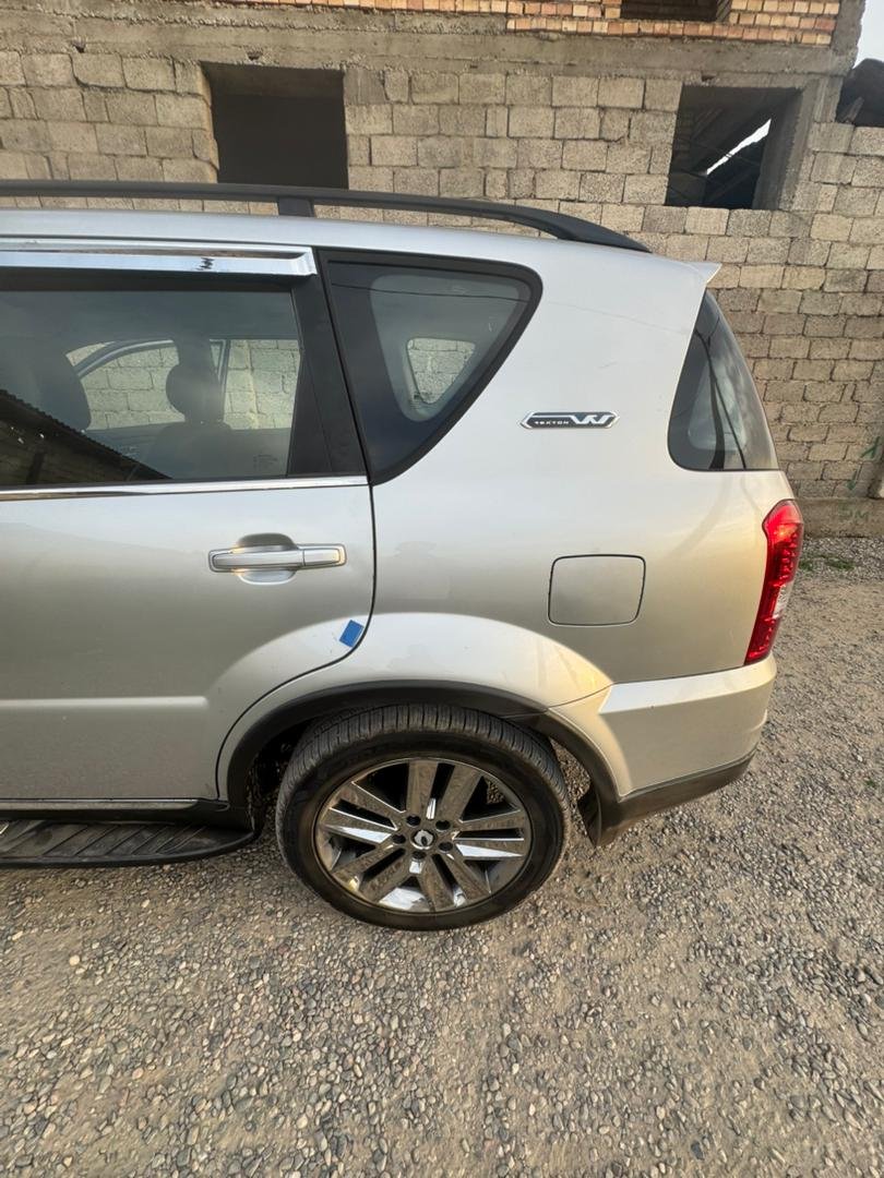 Ssang Yong Rexton, 2016, Душанбе