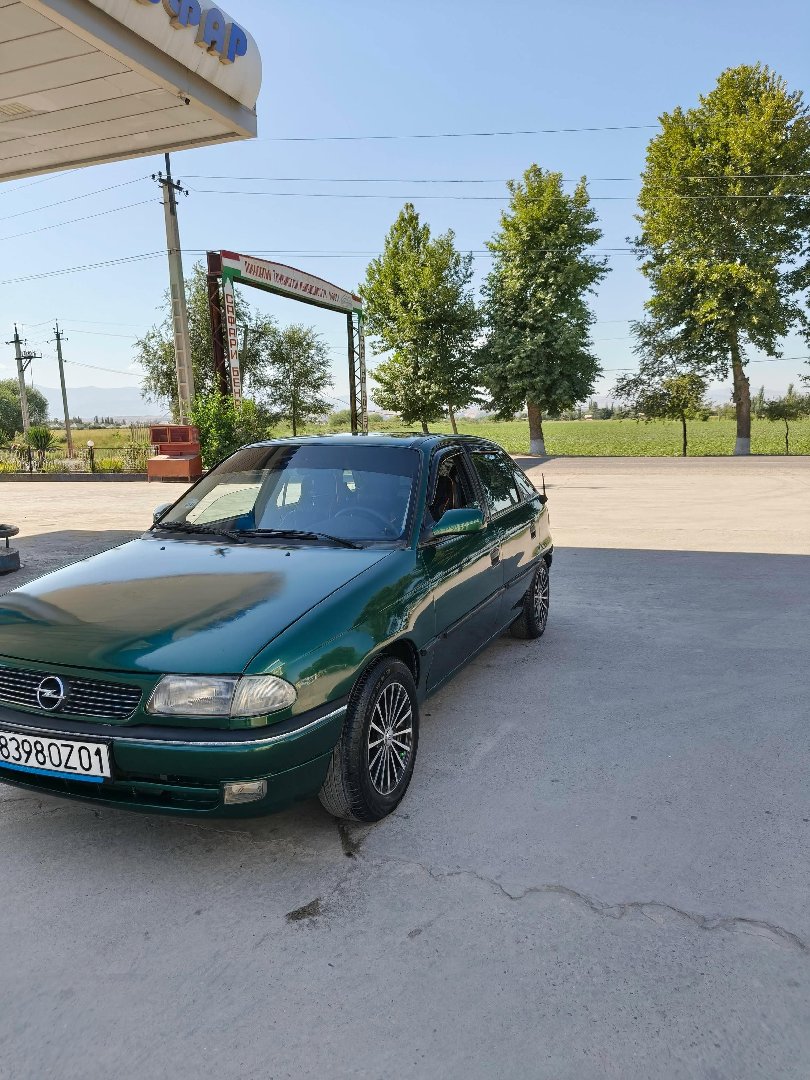 Opel Astra F, 1996, Бохтар