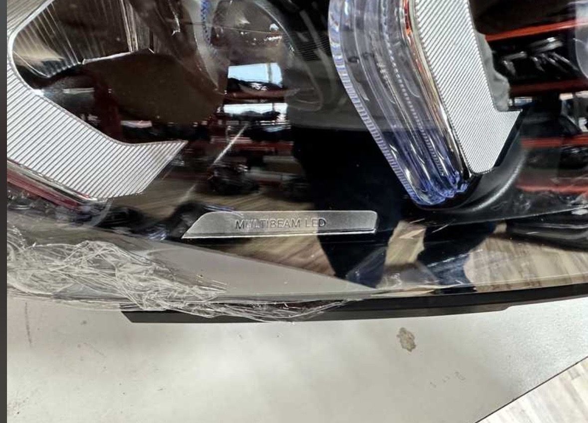 Передняя Фара от Mercedes GLE W167, Душанбе
