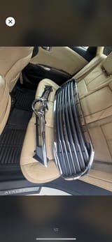 Решетка радиатора от Toyota Avalon — фото 1 из 2