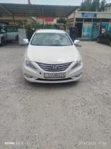 Hyundai Sonata 2011 — фото 1 из 5