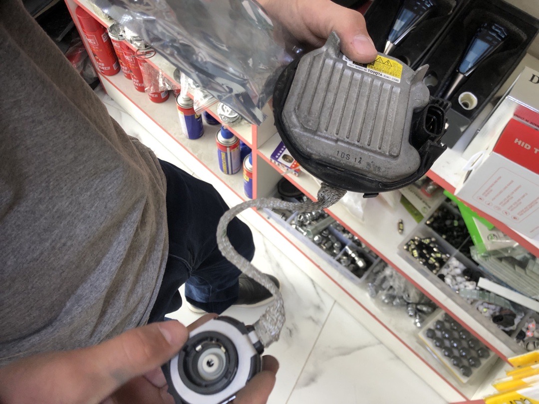 блок розжига (HID Ballast), Душанбе