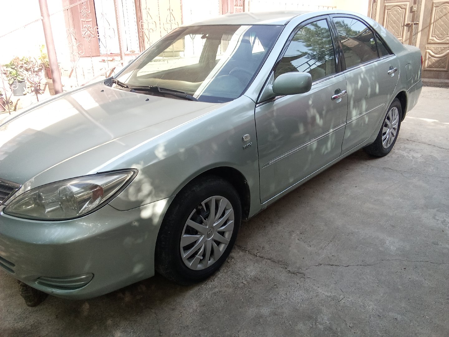 Toyota Camry, 2004, Дангара
