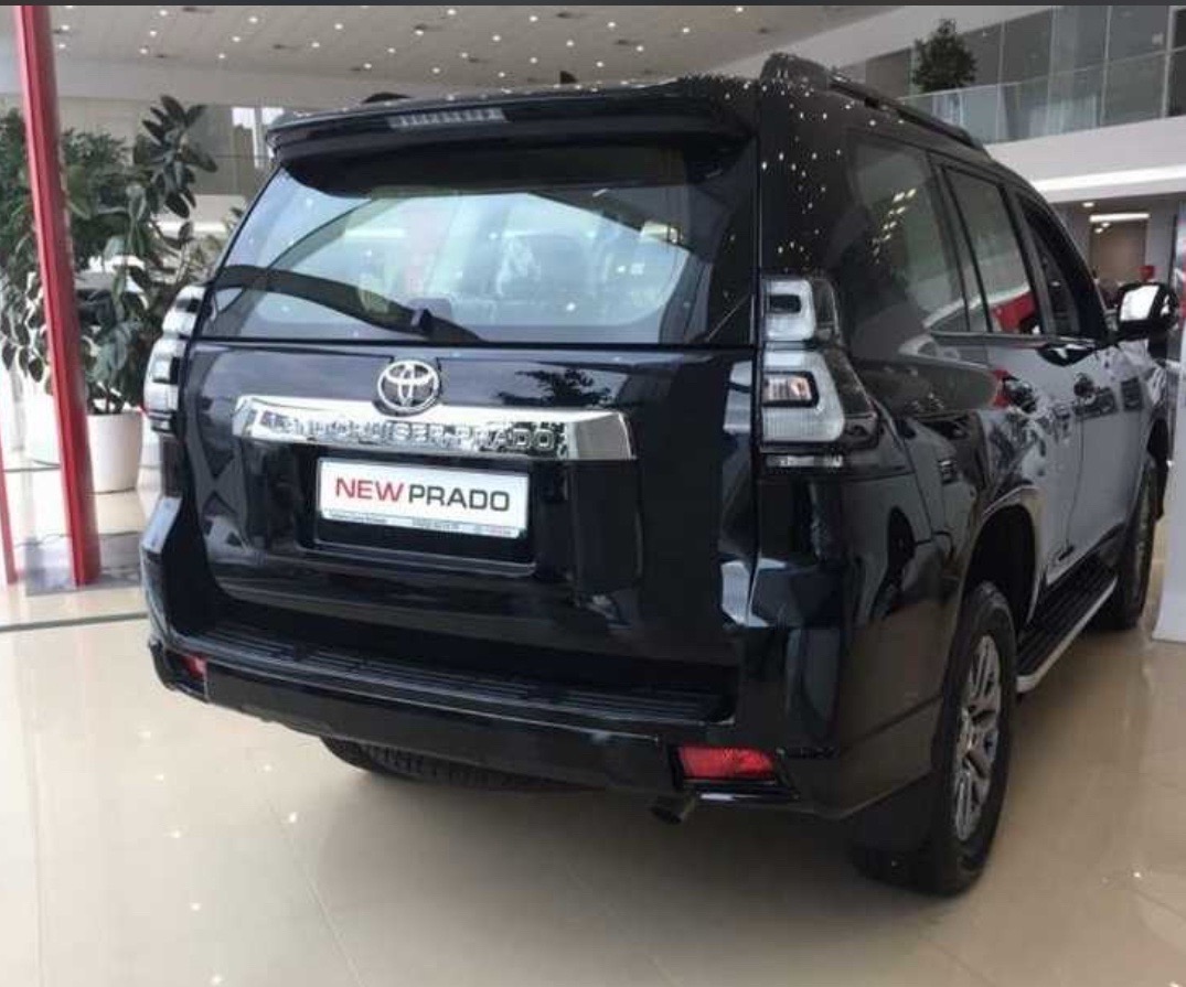 Задние Стоп фары Black на Toyota Prado, Душанбе