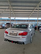 BMW 5 series 2011 — фото 2 из 6