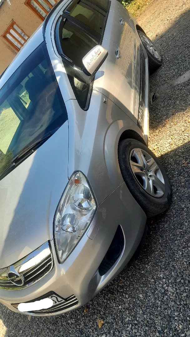 Opel Zafira, 2008, Худжанд