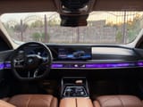 BMW 7 series 2023 — фото 9 из 11