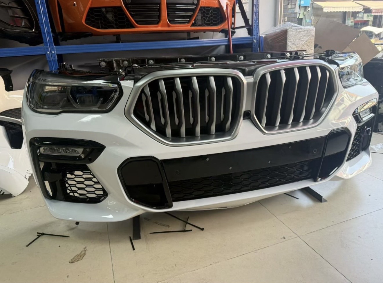 ноускат барои BMW, Худжанд