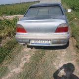 Daewoo Nexia 1995 — фото 1 из 4