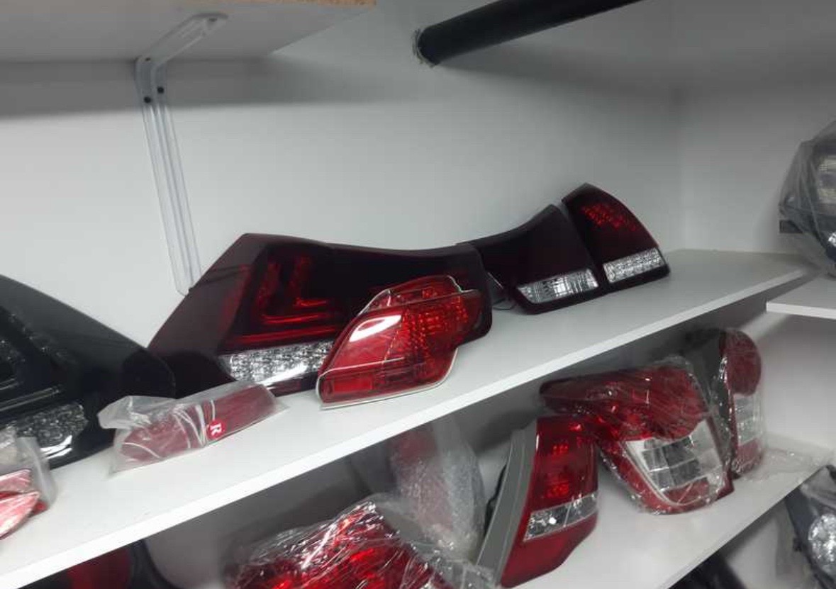 Задние стоп фонари красный для Lexus RX, Душанбе
