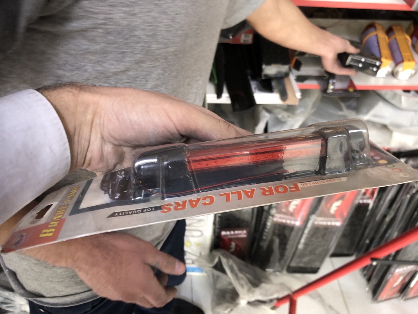 Дополнительный стоп-сигнал (Flash Stop LED), Душанбе