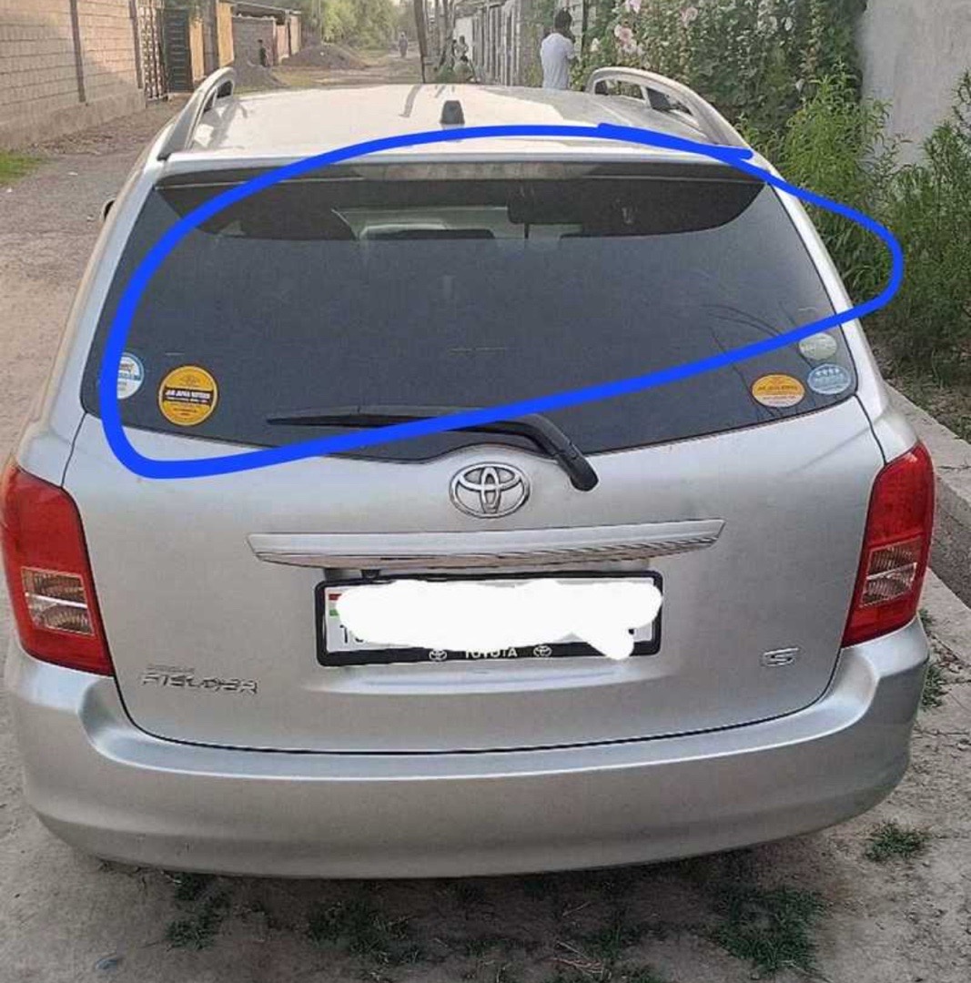 Заднее стекло от Toyota Fielder, Душанбе