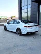 Toyota Camry 2026 — фото 2 из 13