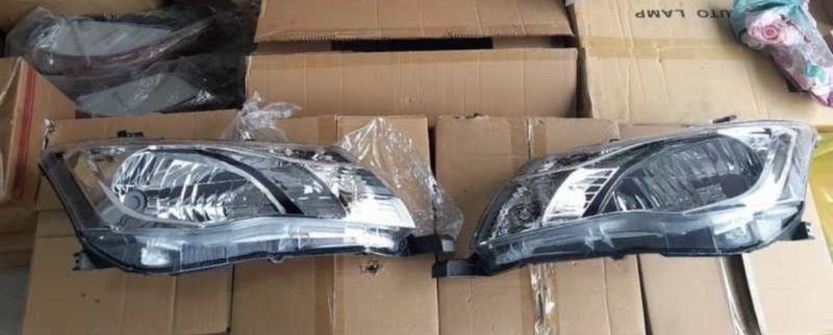 Передняя фара от Toyota Fielder 2014, Душанбе