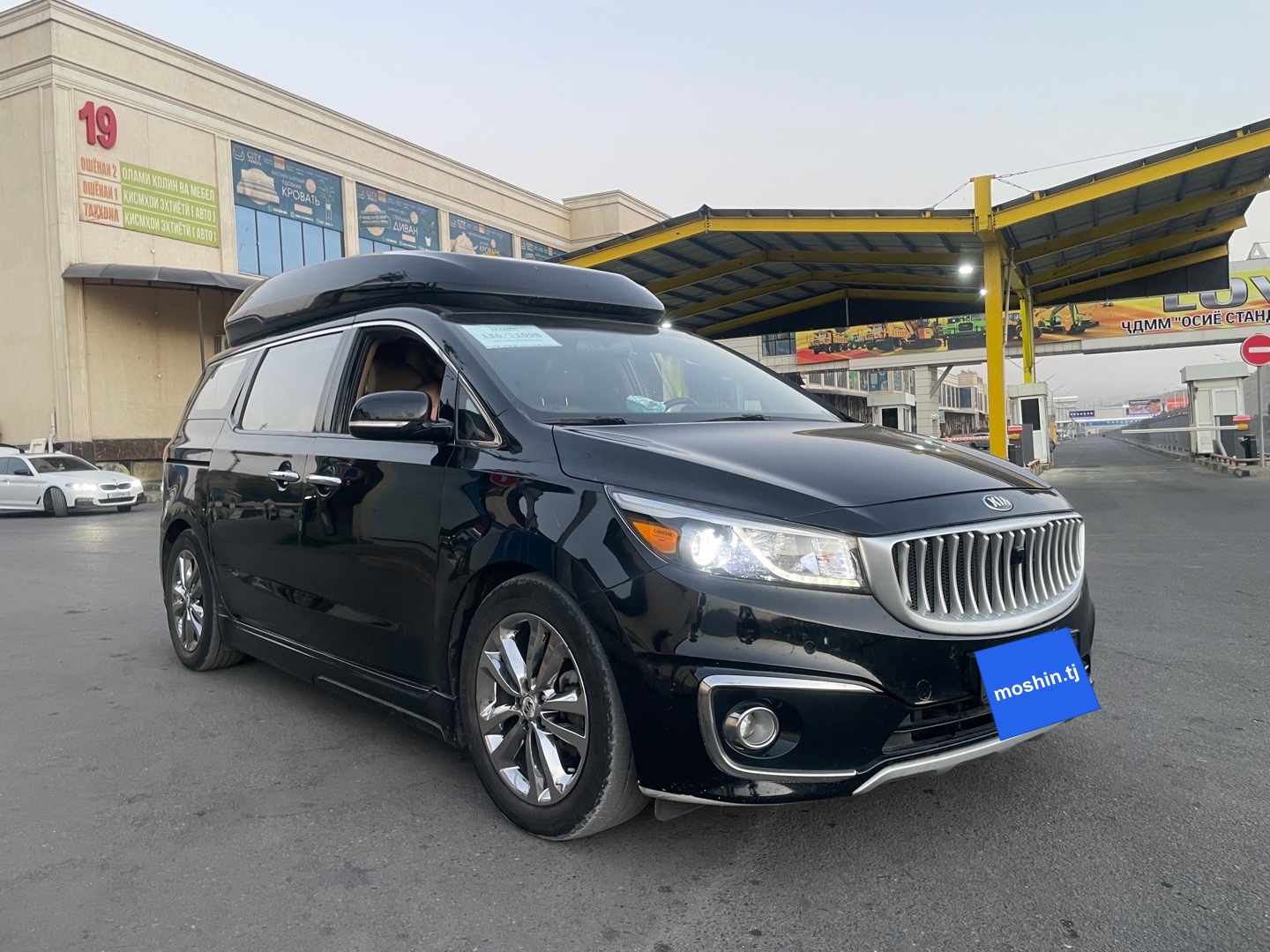 Kia Carnival, 2014, Душанбе