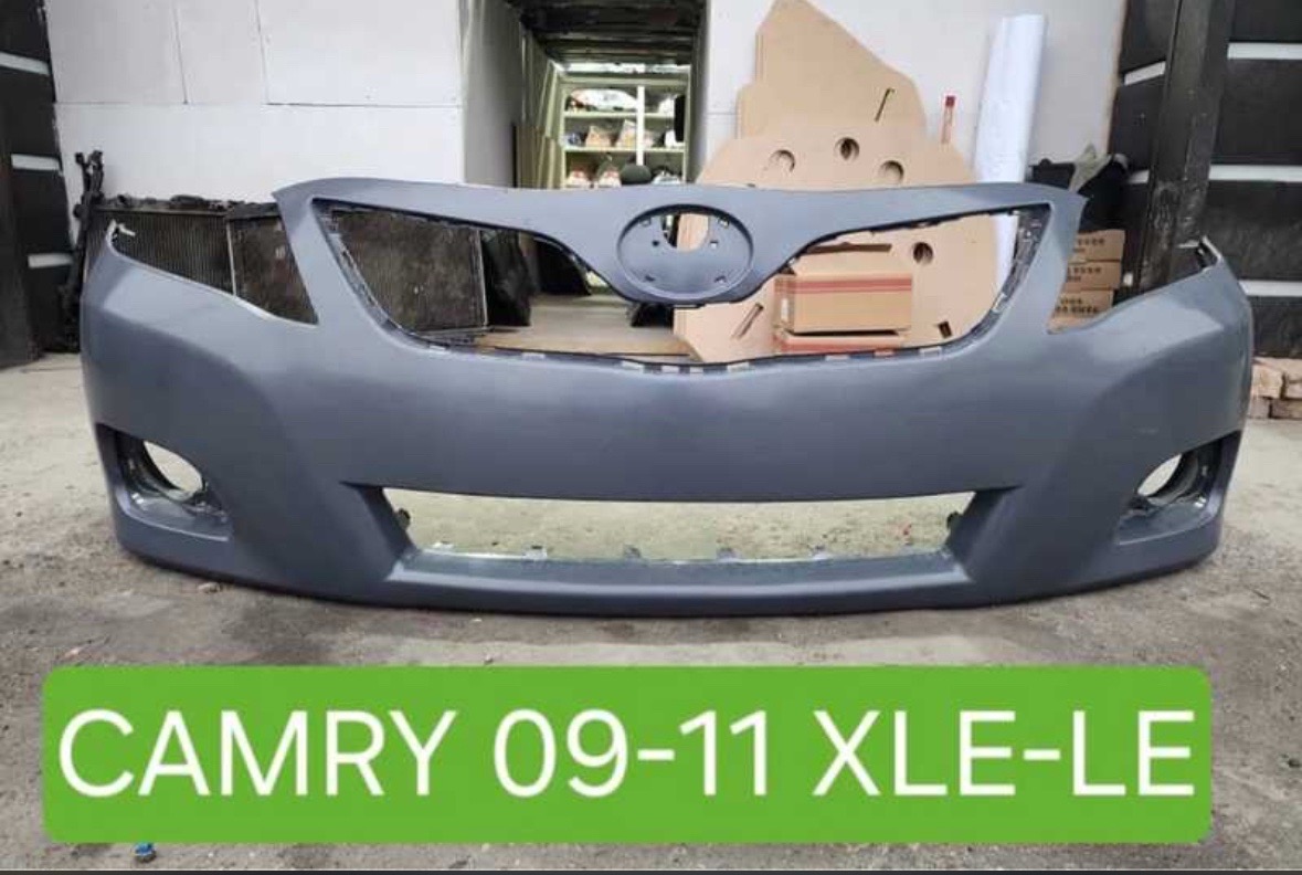 Передний бампер от Toyota Camry, Душанбе