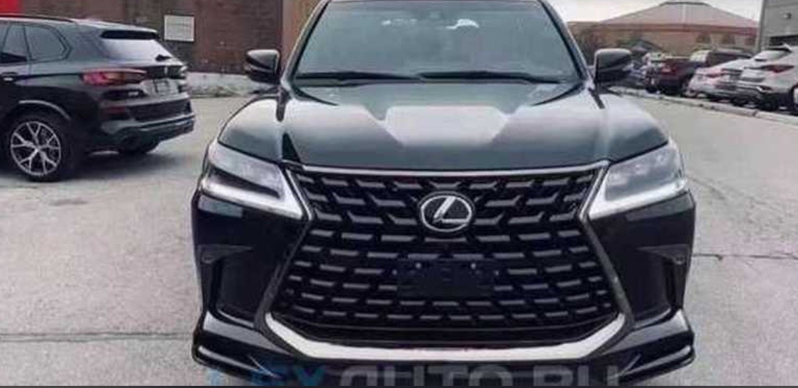 Облицовка от Lexus LX 570 Black Edition, Душанбе