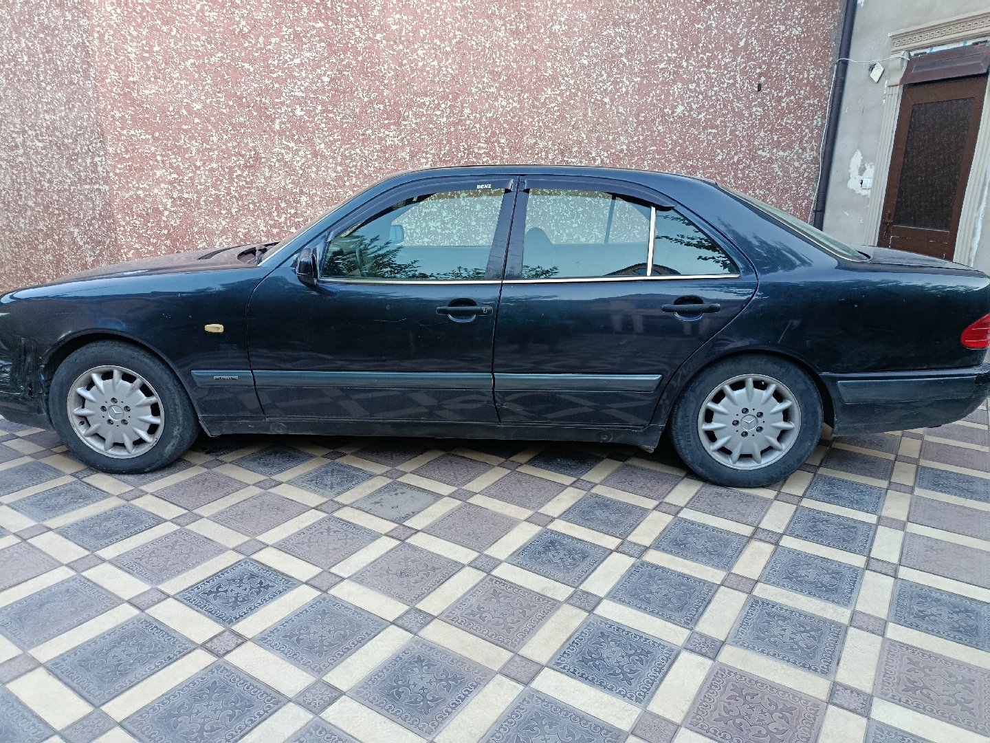 Mercedes-Benz E class, 1998, Душанбе