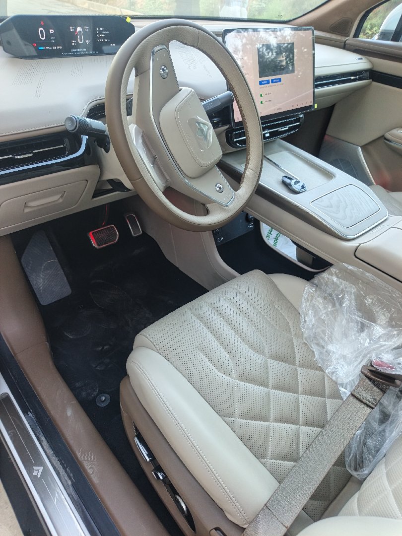 GAC Aion Hyper HT 2025 — фото 14 из 14