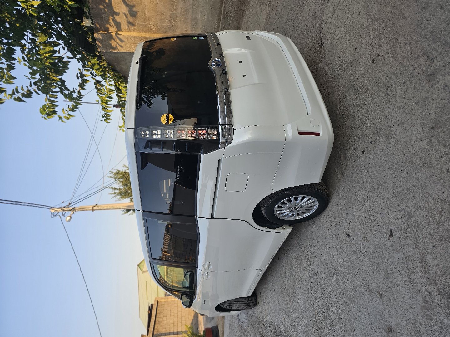 Toyota Voxy, 2014, Душанбе