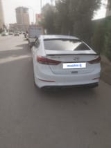 Hyundai Avante 2017 — фото 5 из 5