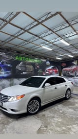 Toyota Avalon 2011 — фото 2 из 14