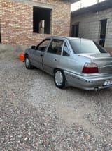 Daewoo Nexia 1996 — фото 7 из 9