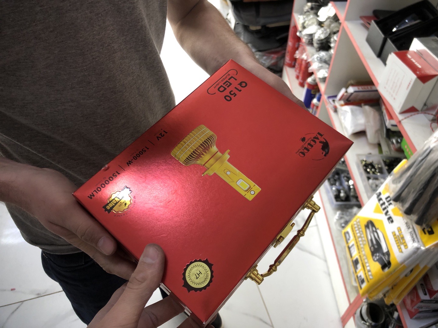 чароғҳои LED-и тамғаи TACPRO, Душанбе