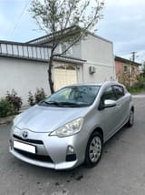 Toyota Aqua 2014 — фото 1 из 6