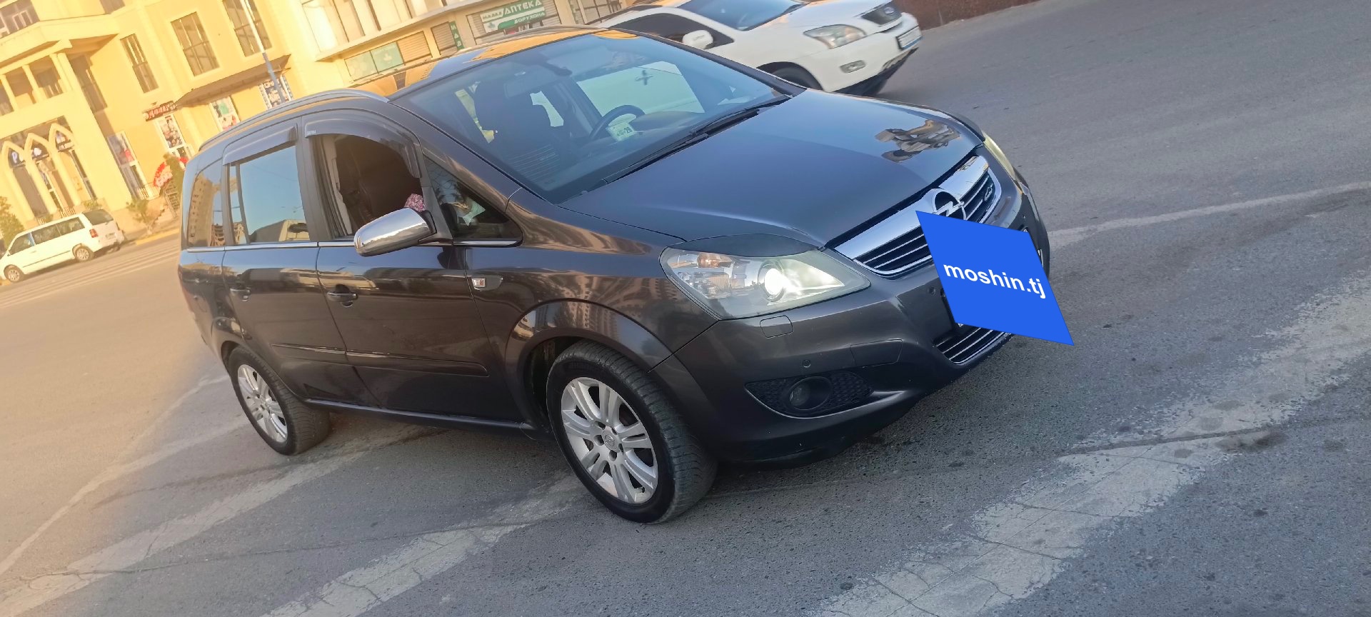 Opel Zafira, 2009, Пенджикент