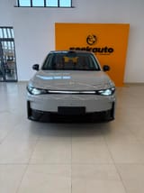 Leapmotor C10 2025 — фото 2 из 9