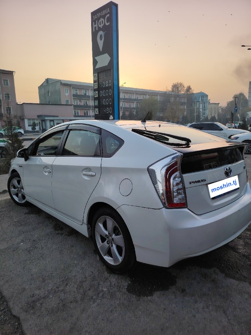 Toyota Prius, 2014, Душанбе