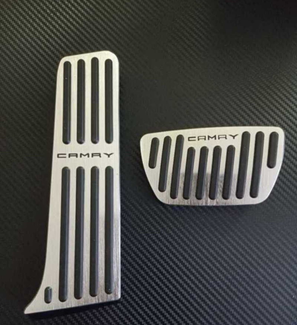 Накладка педали на Toyota Camry 6, Душанбе