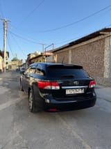 Toyota Avensis 2014 — фото 2 из 11