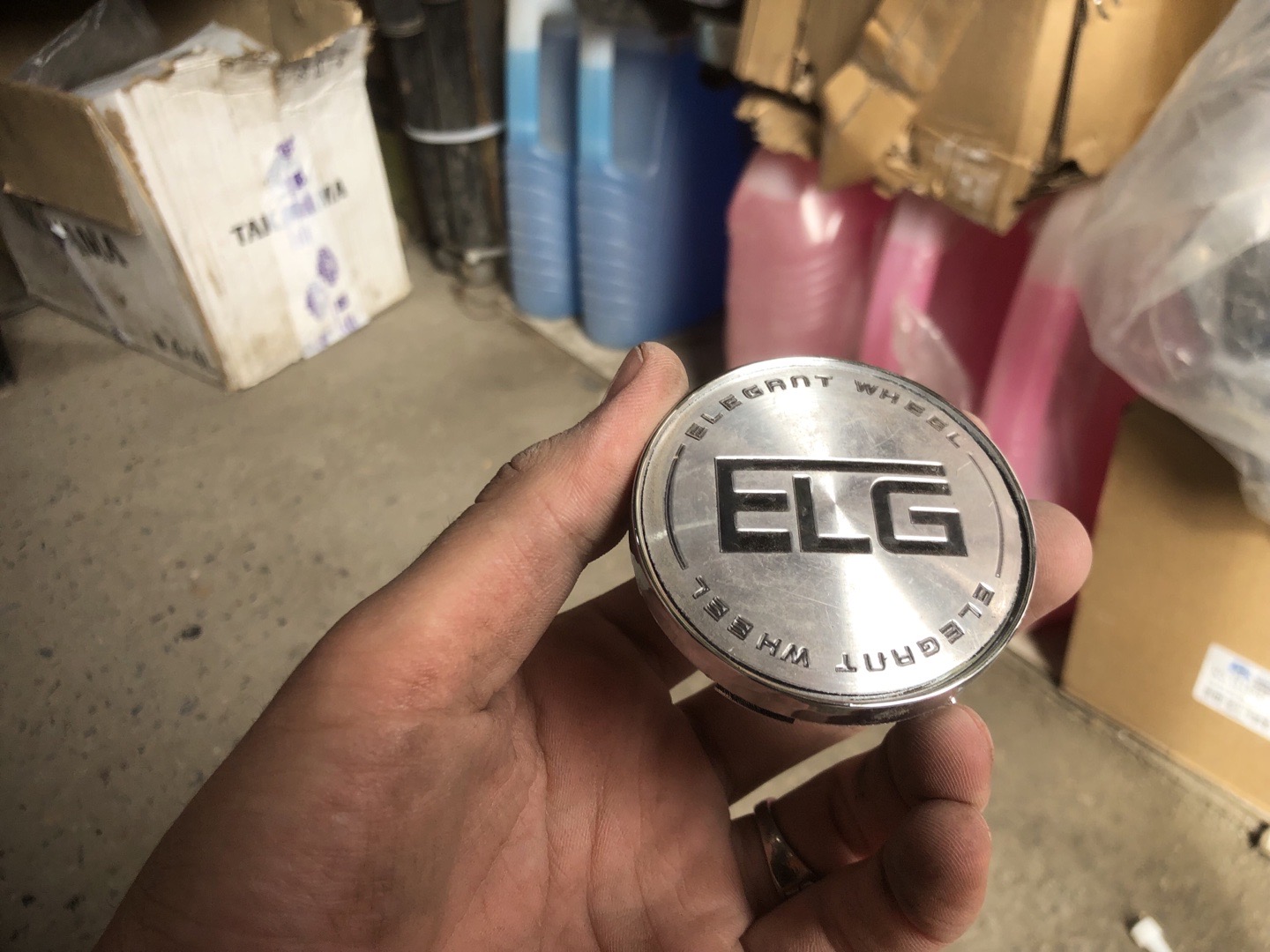 Колпачок ступицы ELG, Душанбе