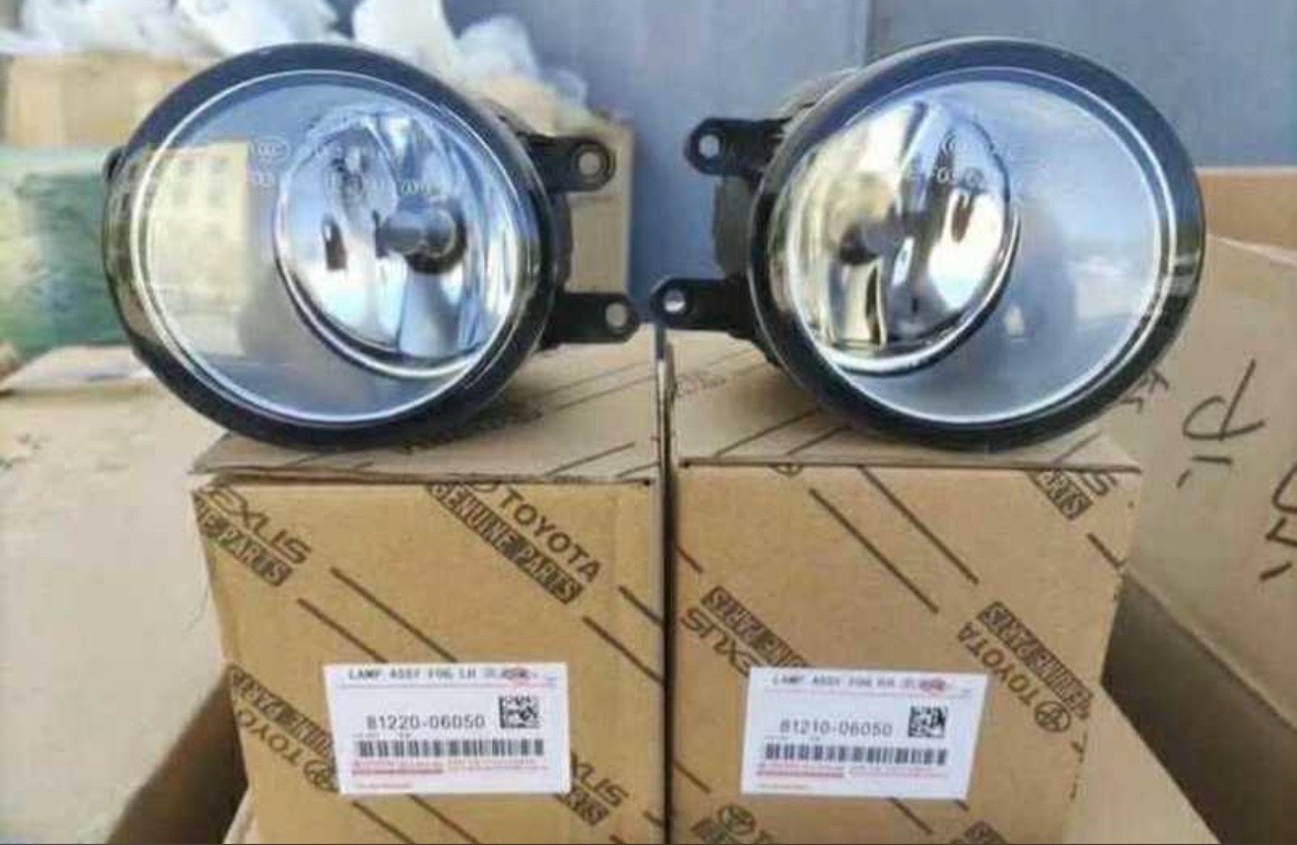 Противотуманные фары Valeo на Toyota Camry 2, Душанбе