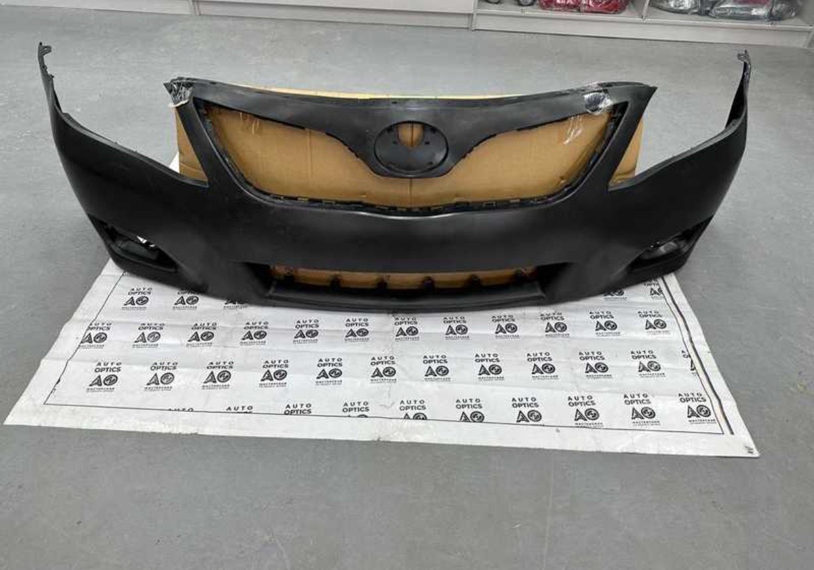 Передний Бампер Toyota Camry, Душанбе