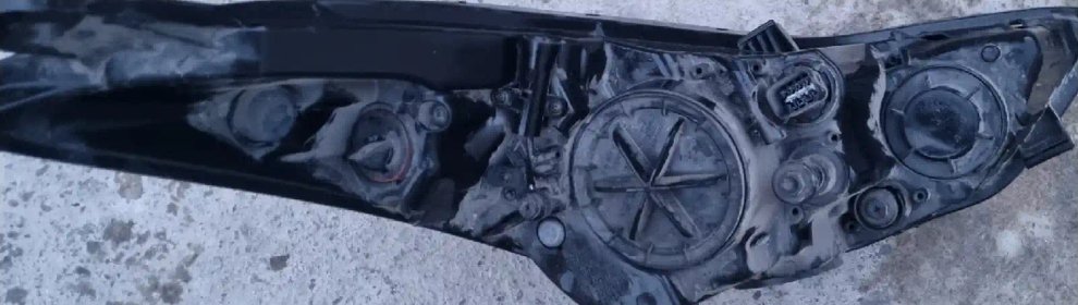 Стекло от фары Hyundai Avante MD, Душанбе