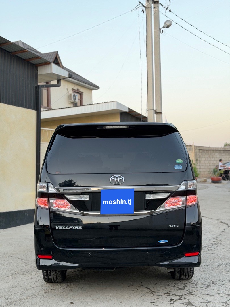Toyota Vellfire, 2014, Душанбе