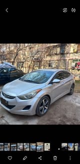 Hyundai Elantra 2012 — фото 2 из 11