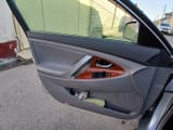 Toyota Camry 2010 — фото 9 из 13