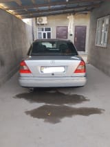 Mercedes-Benz W201 1995 — фото 3 из 5