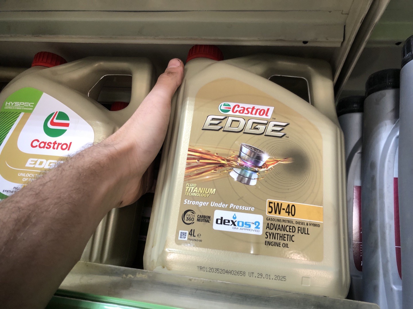 Castrol EDGE 5W-40 Advanced Full Synthetic, Душанбе