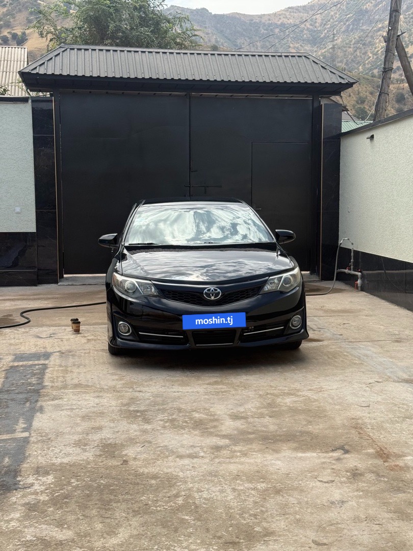 Toyota Camry, 2012, Вахдат